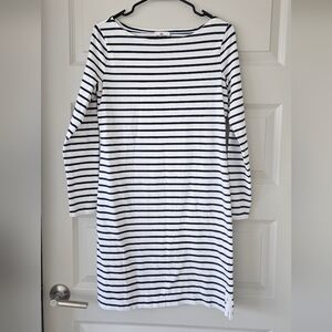 Vineyard Vines XS Striped Tee Dress White And Navy Blue.